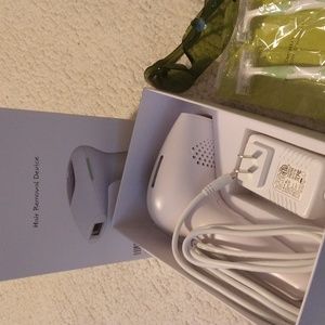 XSOUL At-Home IPL Hair Removal Device